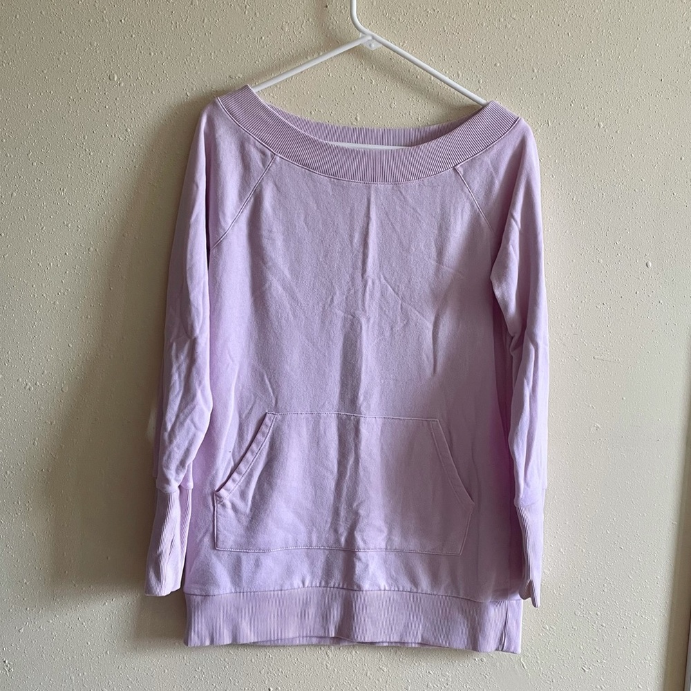 🌸✨MUST GO by 8/19 Fabletics Off Shoulder Pullover